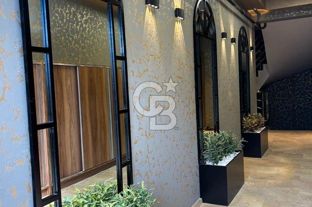 Gaziemir Irmak Mah.de Havuzlu, Sıfır 1+1 Satılık Daire