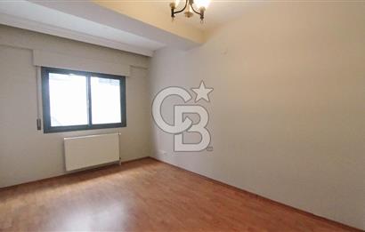 Bostanlı Merkezi Konum Tadilatlı Satılık 3+1 140 m² Köşe Daire