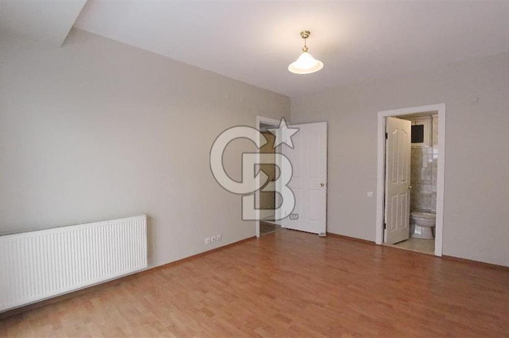 Bostanlı Merkezi Konum Tadilatlı Satılık 3+1 140 m² Köşe Daire