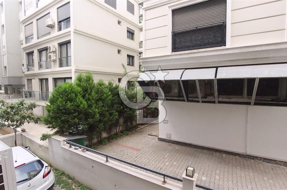 Bostanlı Merkezi Konum Tadilatlı Satılık 3+1 140 m² Köşe Daire