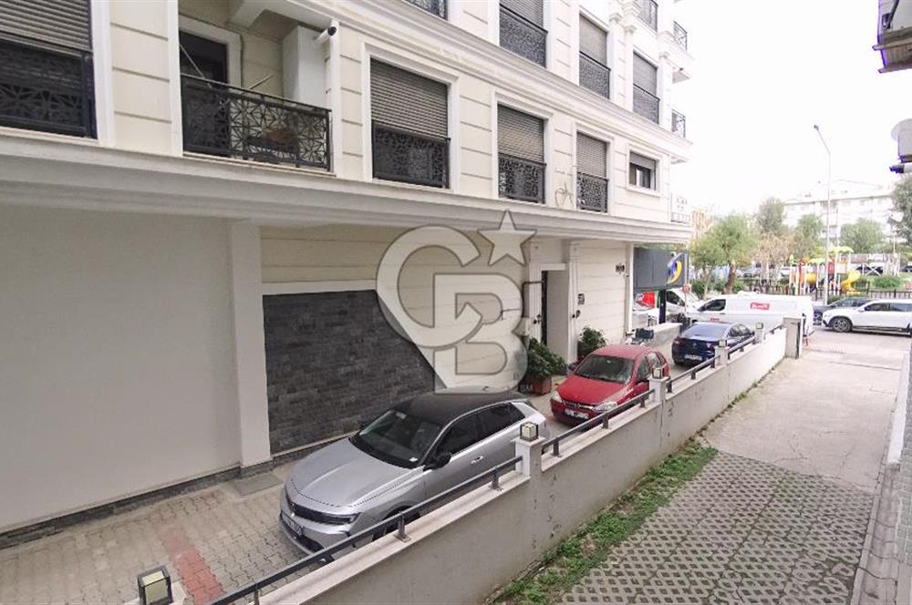 Bostanlı Merkezi Konum Tadilatlı Satılık 3+1 140 m² Köşe Daire