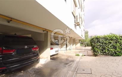 Bostanlı Merkezi Konum Tadilatlı Satılık 3+1 140 m² Köşe Daire