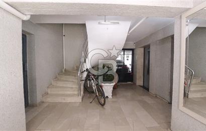 Bostanlı Merkezi Konum Tadilatlı Satılık 3+1 140 m² Köşe Daire