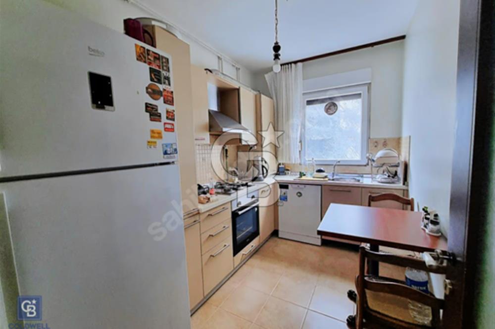 KADIKÖY FENERBAHÇE'DE EŞSİZ KONUMDA SATILIK FIRSAT 3+1 DAİRE