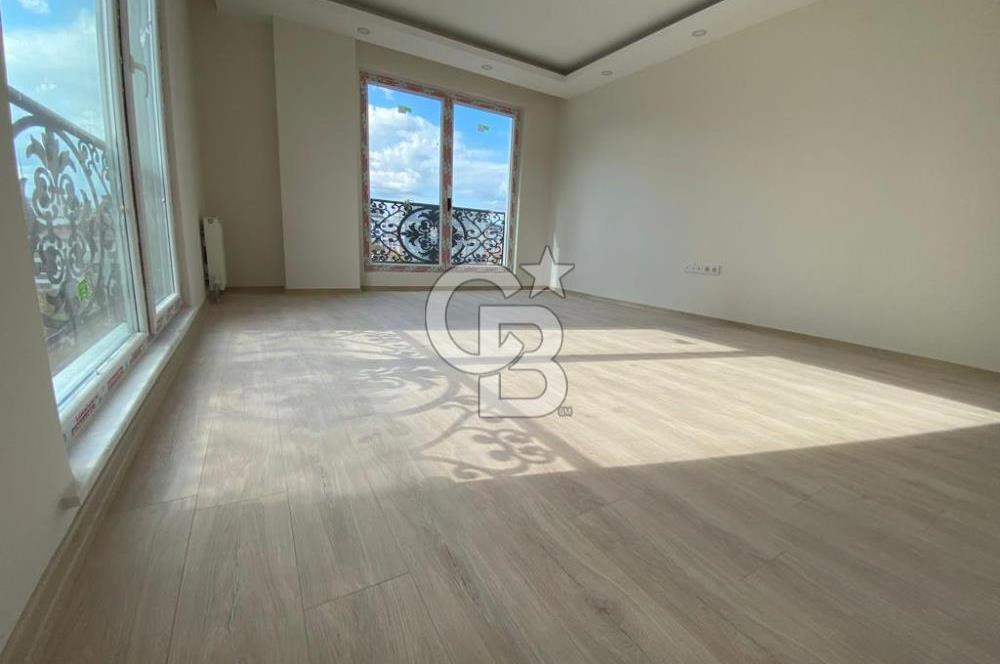 Şenesenevler Minibüs Cad. Üzerinde 7. Kat Ön Cephe Satılık 2+1 Daire 