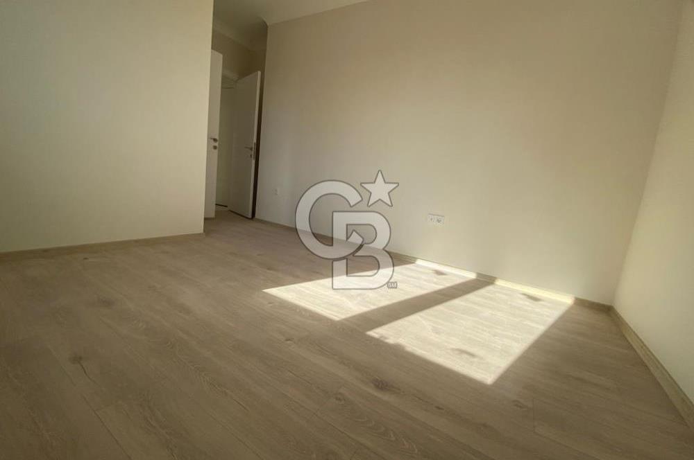 Şenesenevler Minibüs Cad. Üzerinde 7. Kat Ön Cephe Satılık 2+1 Daire 