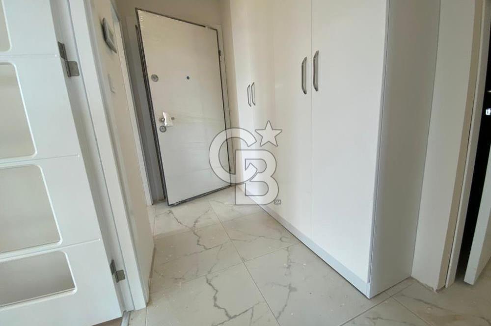 Şenesenevler Minibüs Cad. Üzerinde 7. Kat Ön Cephe Satılık 2+1 Daire 