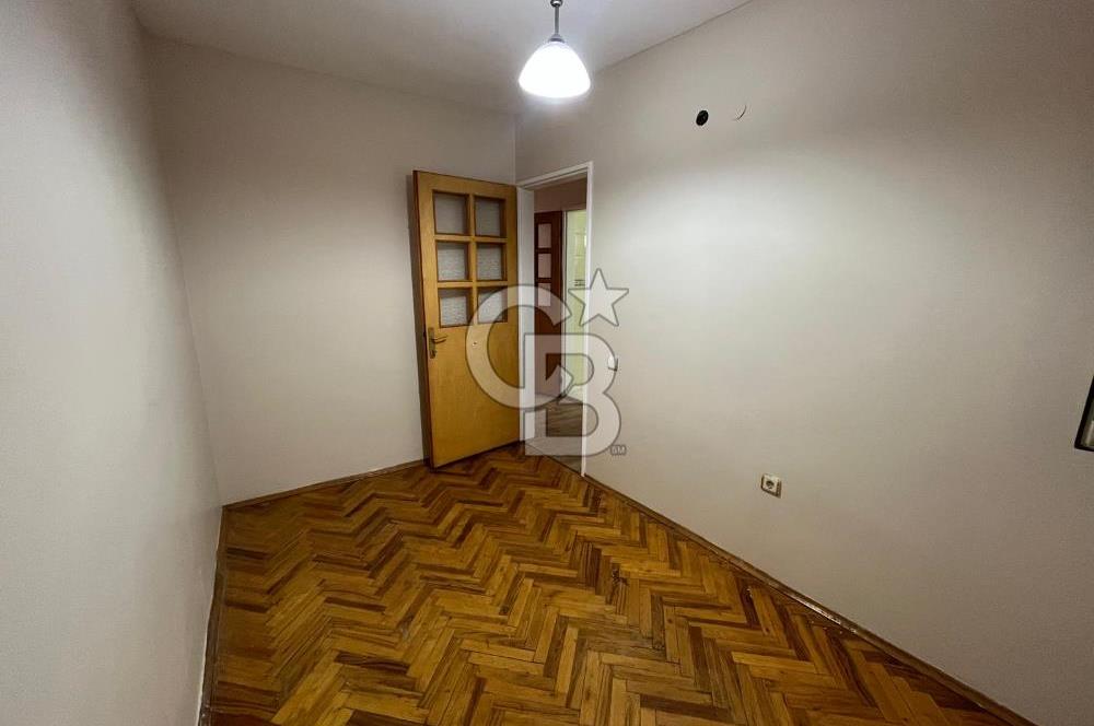 KARŞIYAKA TERSANE'DE GENİŞ 3+1 KİRALIK DAİRE