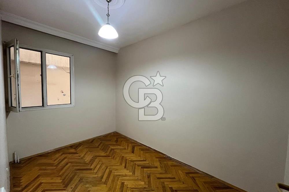 KARŞIYAKA TERSANE'DE GENİŞ 3+1 KİRALIK DAİRE