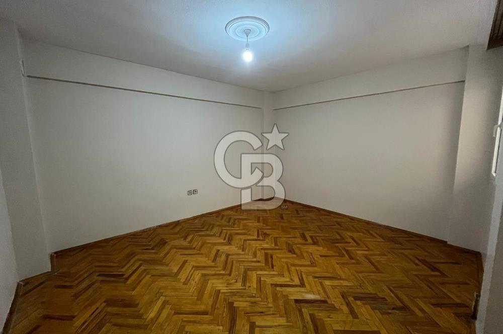 KARŞIYAKA TERSANE'DE GENİŞ 3+1 KİRALIK DAİRE