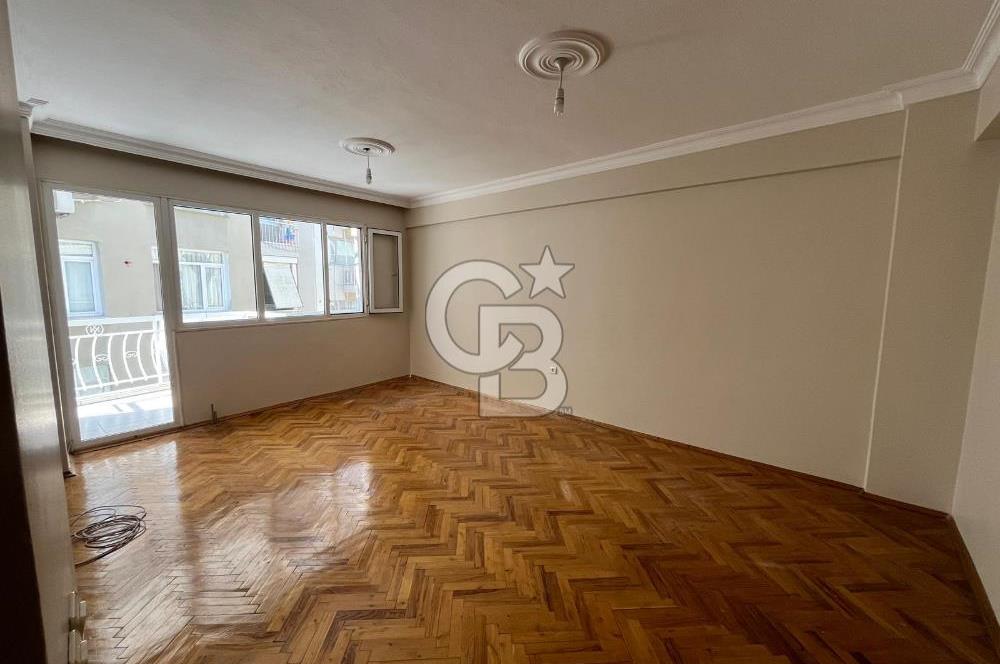 KARŞIYAKA TERSANE'DE GENİŞ 3+1 KİRALIK DAİRE