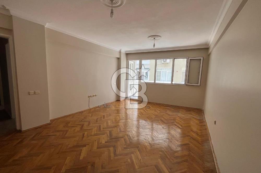 KARŞIYAKA TERSANE'DE GENİŞ 3+1 KİRALIK DAİRE