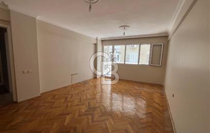 KARŞIYAKA TERSANE'DE GENİŞ 3+1 KİRALIK DAİRE