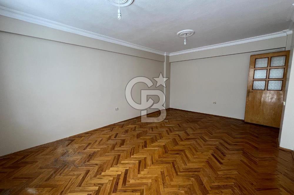 KARŞIYAKA TERSANE'DE GENİŞ 3+1 KİRALIK DAİRE