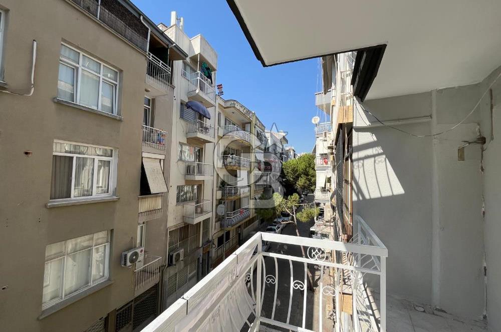 KARŞIYAKA TERSANE'DE GENİŞ 3+1 KİRALIK DAİRE