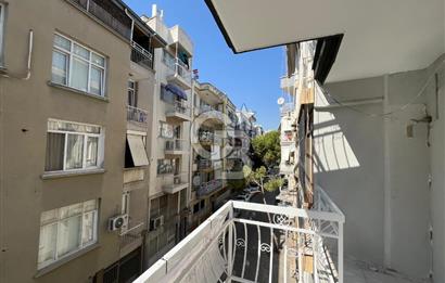 KARŞIYAKA TERSANE'DE GENİŞ 3+1 KİRALIK DAİRE