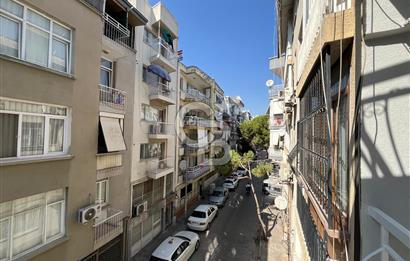 KARŞIYAKA TERSANE'DE GENİŞ 3+1 KİRALIK DAİRE