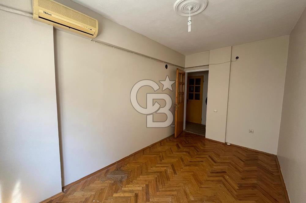 KARŞIYAKA TERSANE'DE GENİŞ 3+1 KİRALIK DAİRE