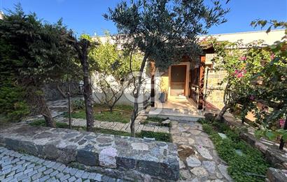 Bodrum Koyunbaba'da Kiralık Site İçi EşyalıDeniz Manzaralı Daire