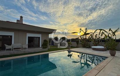 ÇEŞME MUSALLA DA LÜKS MÜSTAKİL HAVUZLU SATILIK VİLLA