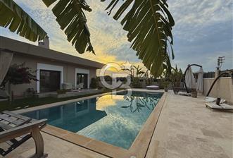 ÇEŞME MUSALLA DA LÜKS MÜSTAKİL HAVUZLU SATILIK VİLLA - 1 - 319459