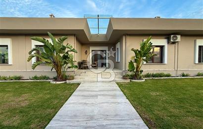 ÇEŞME MUSALLA DA LÜKS MÜSTAKİL HAVUZLU SATILIK VİLLA