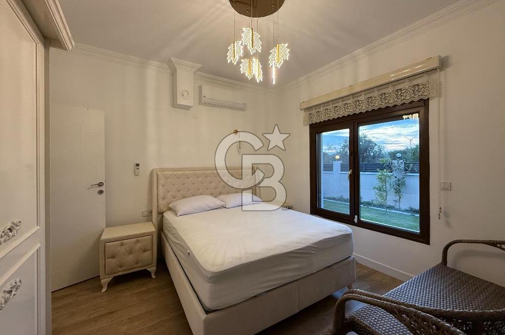 ÇEŞME MUSALLA DA LÜKS MÜSTAKİL HAVUZLU SATILIK VİLLA