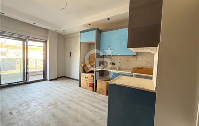 Gaziemir Irmak Mah.de Havuzlu, Sıfır 1+1 Satılık Daire