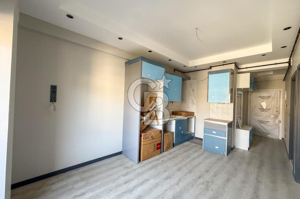 Gaziemir Irmak Mah.de Havuzlu, Sıfır 1+1 Satılık Daire