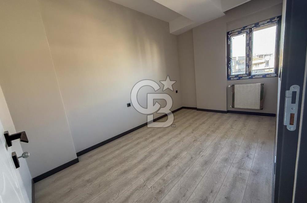 Gaziemir Irmak Mah.de Havuzlu, Sıfır 1+1 Satılık Daire