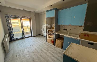 Gaziemir Irmak Mah.de Havuzlu, Sıfır 1+1 Satılık Daire