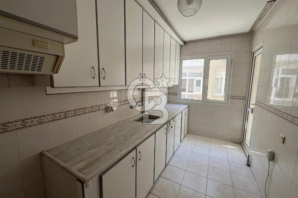 KARŞIYAKA TERSANE'DE GENİŞ 3+1 KİRALIK DAİRE