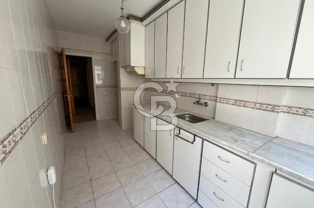 KARŞIYAKA TERSANE'DE GENİŞ 3+1 KİRALIK DAİRE