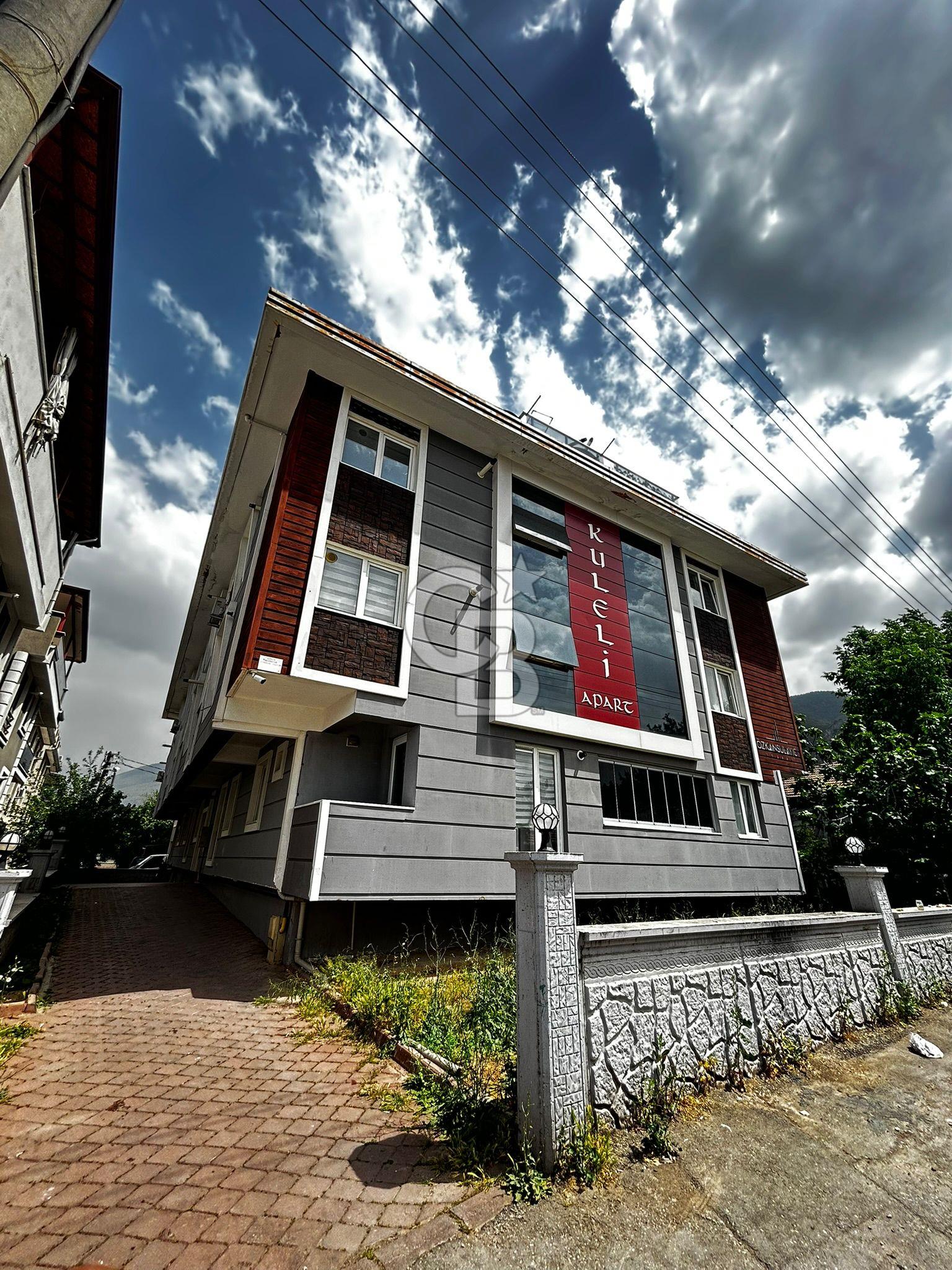 Zeytinköy'de 1+1 Ara Kat Satılık Apart