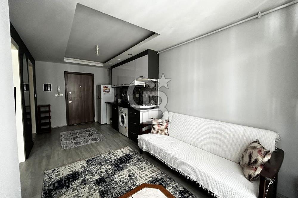 Zeytinköy'de 1+1 Ara Kat Satılık Apart