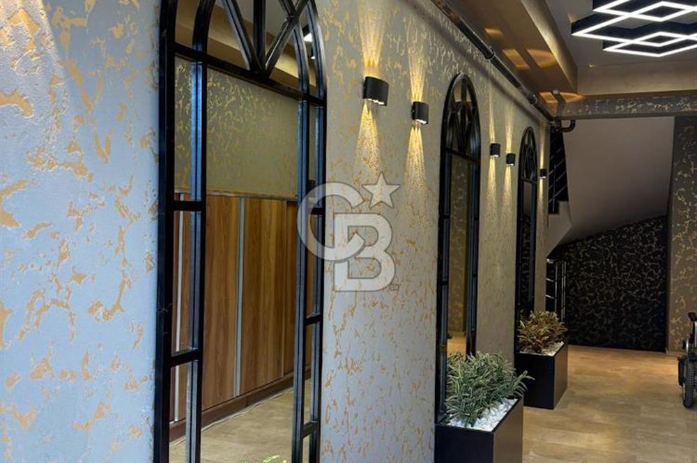 Gaziemir Irmak Mah.de Havuzlu, Sıfır 1+1 Satılık Daire