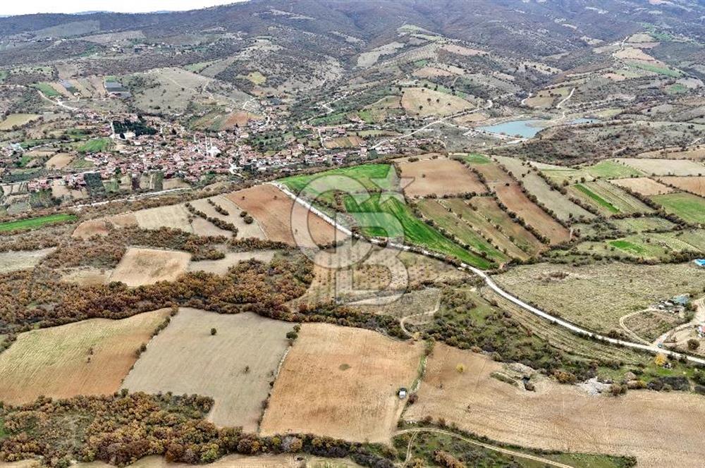 KULA BEBEKLİ'DE BAHÇE VE EV