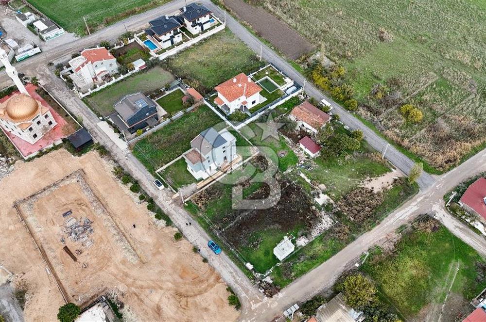 URLA İÇMELER İMARLI 453 M2 ARSA