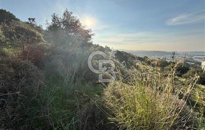 MENEMEN EMİRALEMDE SATILIK VLLA İMARLI ARSA