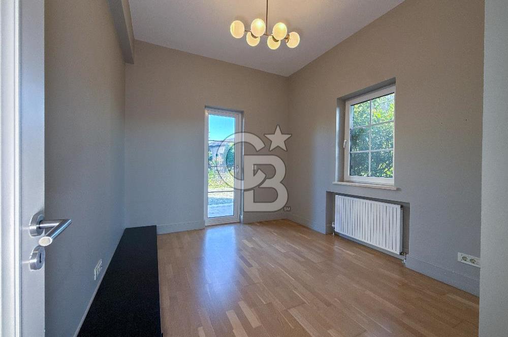 Toskana Vadisi'nde T1 Model Kısmi Eşyalı 5+2 Modern Villa