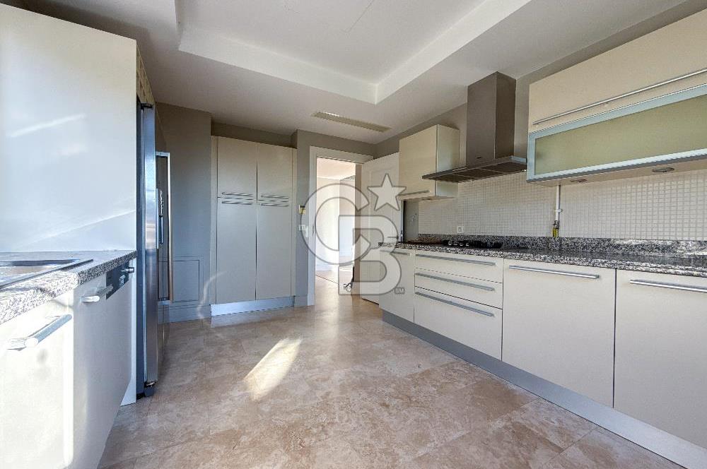 Toskana Vadisi'nde T1 Model Kısmi Eşyalı 5+2 Modern Villa