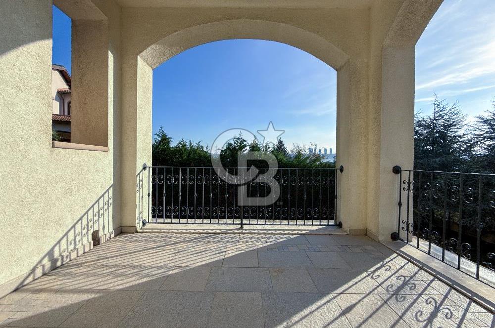 Toskana Vadisi'nde T1 Model Kısmi Eşyalı 5+2 Modern Villa