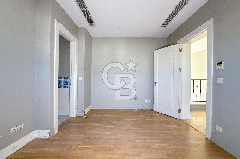 Toskana Vadisi'nde T1 Model Kısmi Eşyalı 5+2 Modern Villa