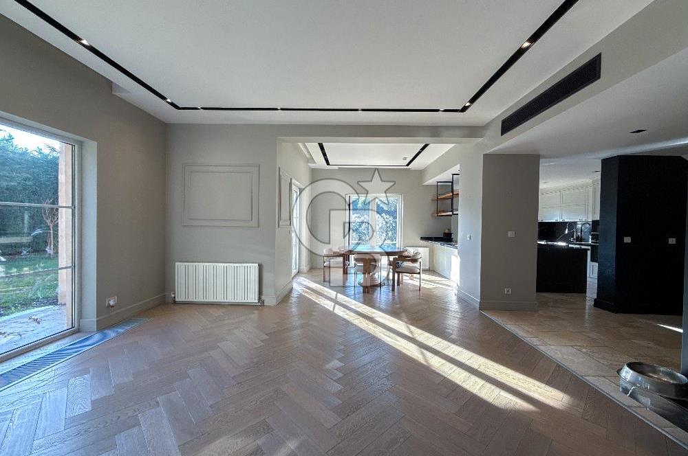 Toskana Vadisi'nde T1 Model Kısmi Eşyalı 5+2 Modern Villa