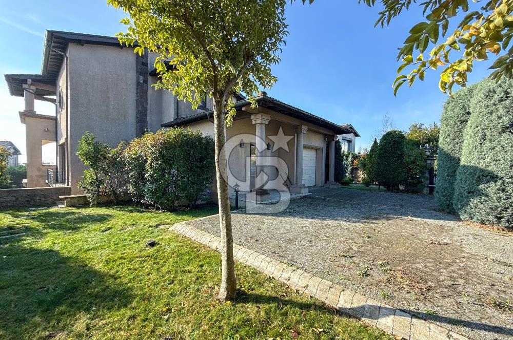 Toskana Vadisi'nde T1 Model Kısmi Eşyalı 5+2 Modern Villa