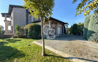 Toskana Vadisi'nde T1 Model Kısmi Eşyalı 5+2 Modern Villa