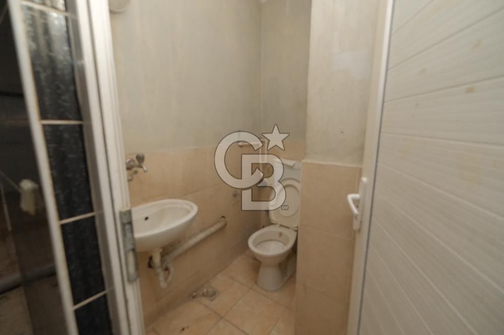 MENEMEN KASIMPAŞA MAHALLESİNDE 170 M2 SATILIK DÜKKAN