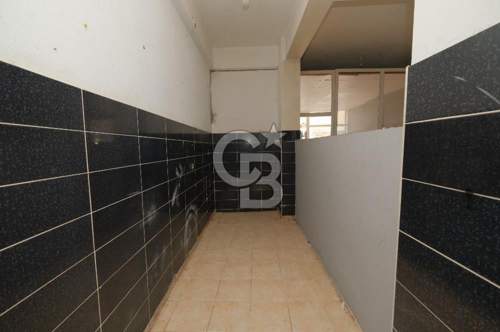 MENEMEN KASIMPAŞA MAHALLESİNDE 170 M2 SATILIK DÜKKAN