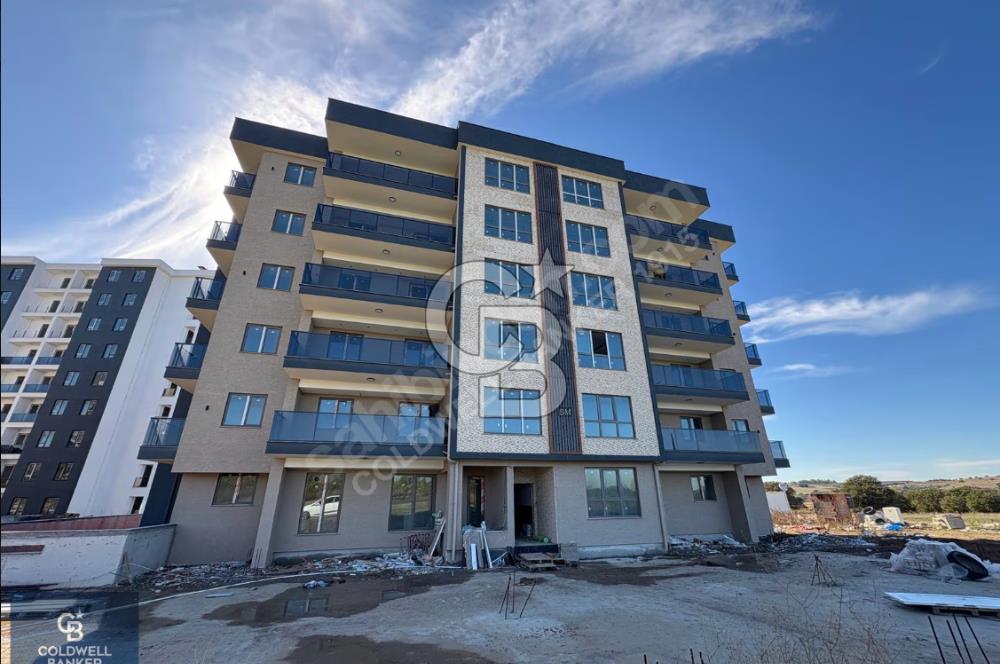 ÇANAKKALE KARACAÖREN'DE SATILIK 2+1 KAPALI MUTFAKLI GENİŞ DAİRE!