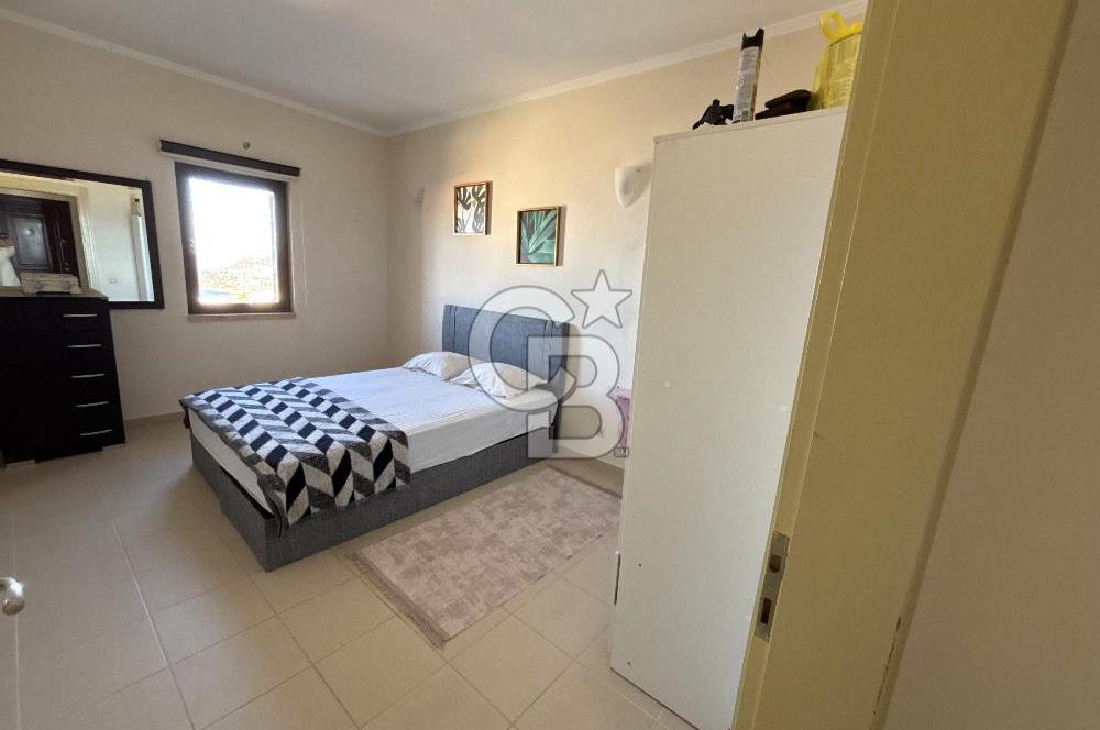 Bodrum Koyunbaba'da Kiralık Site İçi EşyalıDeniz Manzaralı Daire